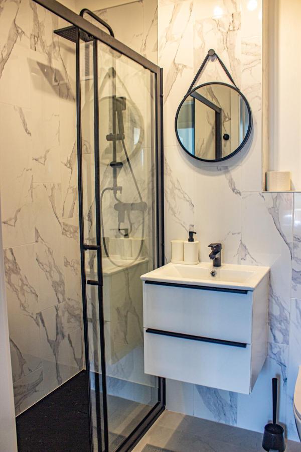 Apartment In The Center - Browary Warszawskie Warsawa Bagian luar foto