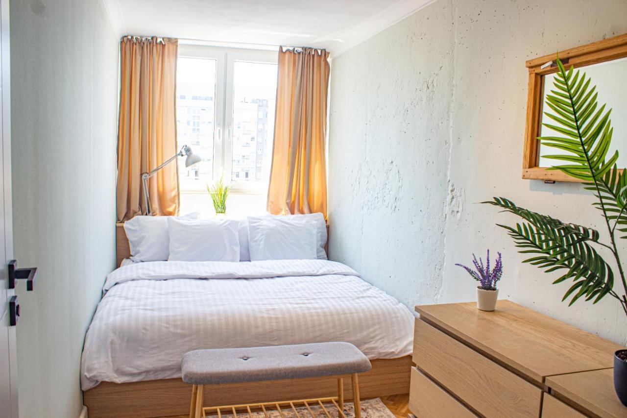 Apartment In The Center - Browary Warszawskie Warsawa Bagian luar foto