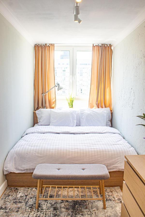 Apartment In The Center - Browary Warszawskie Warsawa Bagian luar foto