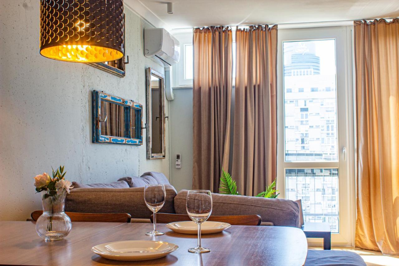 Apartment In The Center - Browary Warszawskie Warsawa Bagian luar foto